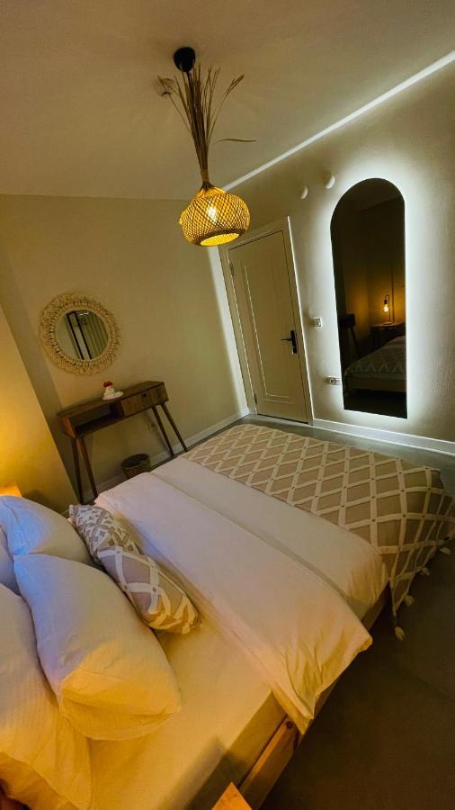 Ella Alacati Otel Ildiri Екстериор снимка