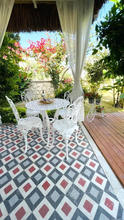 Ella Alacati Otel Ildiri Екстериор снимка