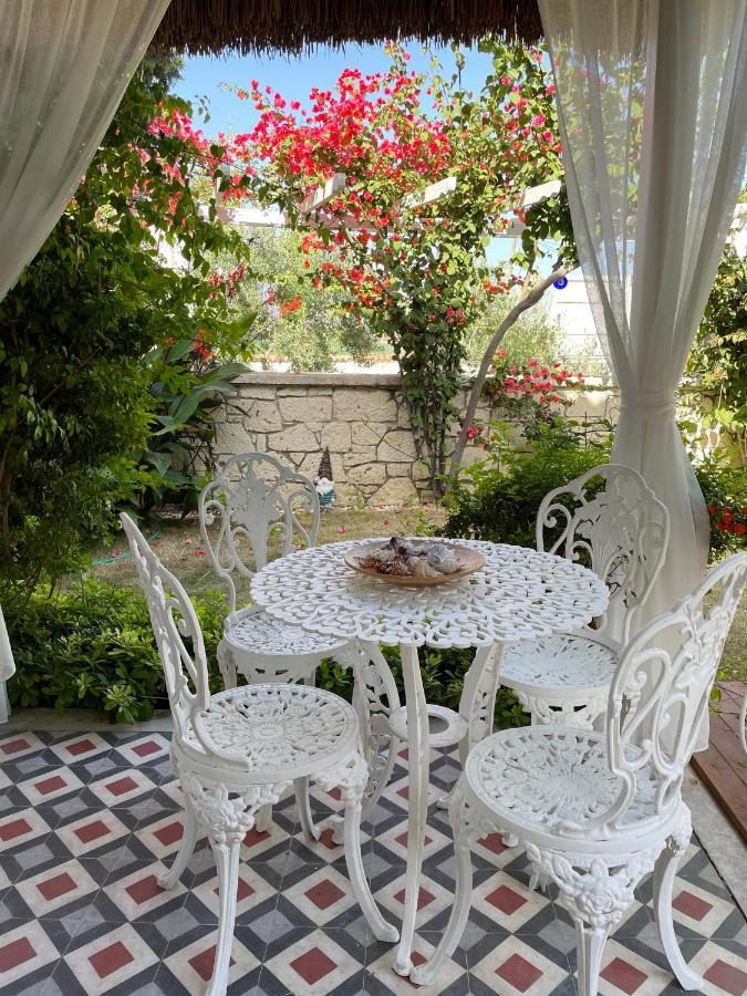 Ella Alacati Otel Ildiri Екстериор снимка